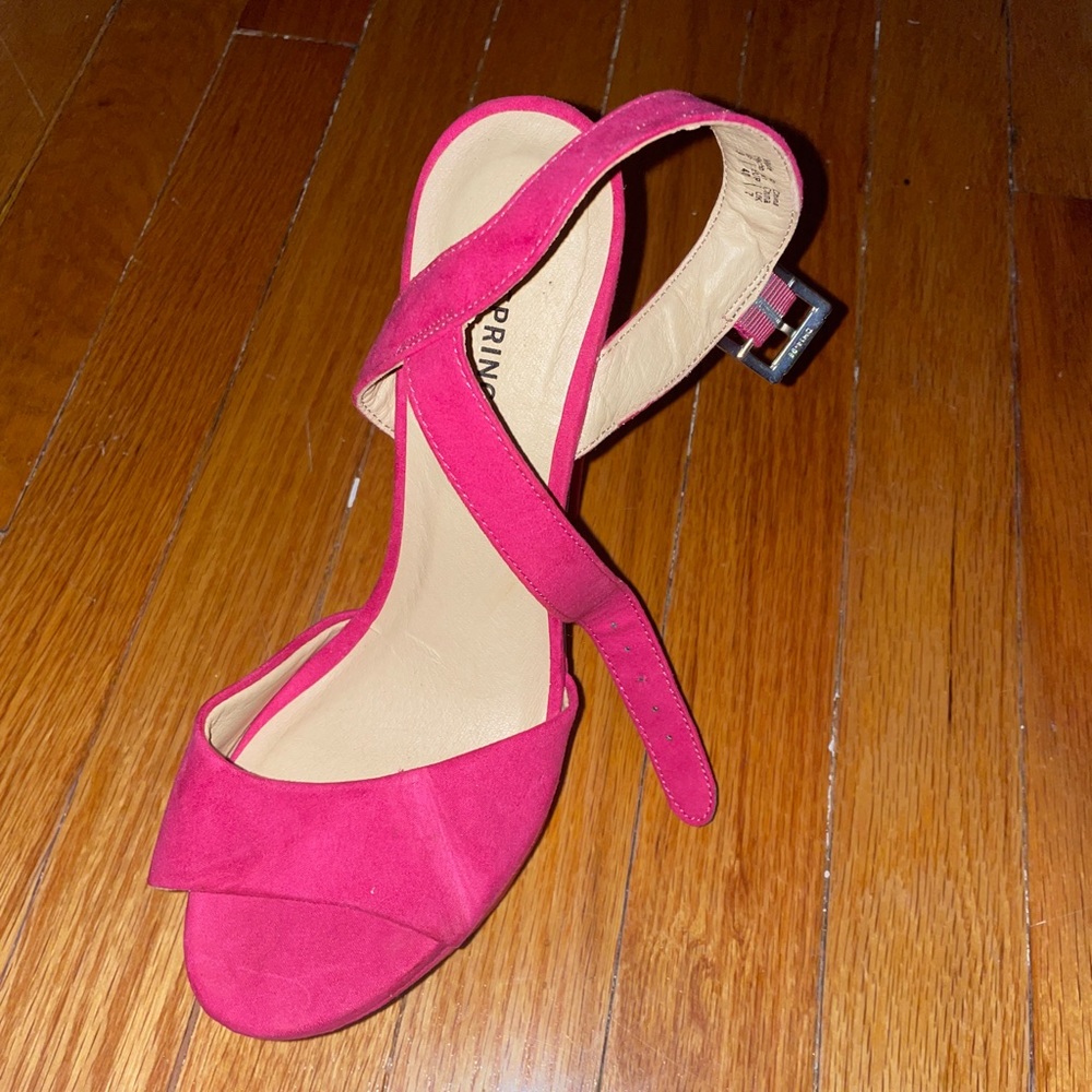 High heels size 9